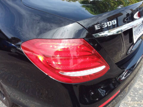 2019 Mercedes-Benz E-Class E 300