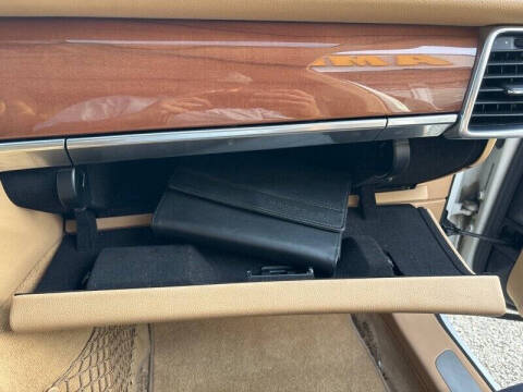 2012 Porsche Panamera 4