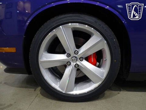 2010 Dodge Challenger SRT8