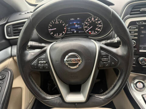 2017 Nissan Maxima