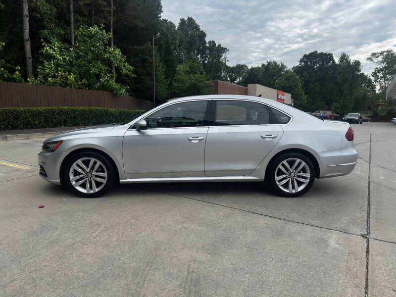2017 Volkswagen Passat 1.8T SEL Premium