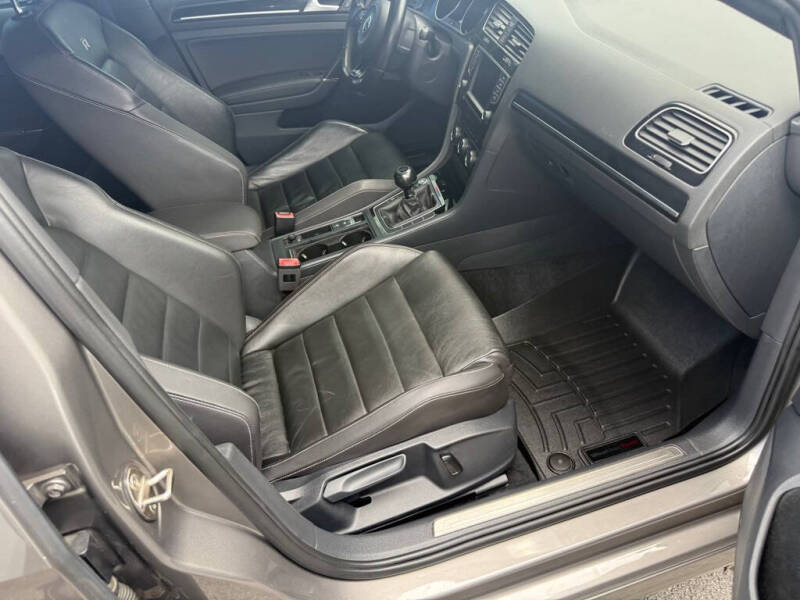 2016 Volkswagen Golf R
