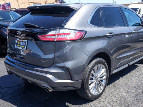 2023 Ford Edge Titanium