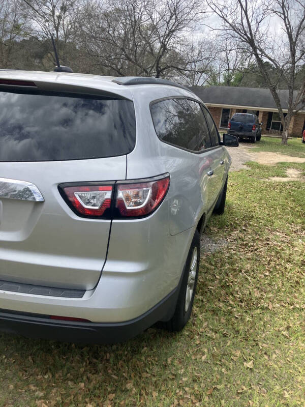 2017 Chevrolet Traverse LS