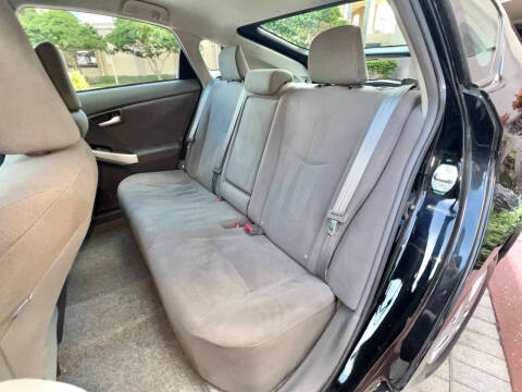 2010 Toyota Prius II