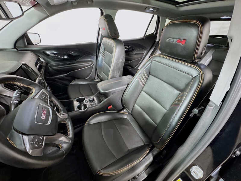2023 GMC Terrain AT4
