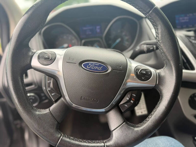 2013 Ford Focus SE