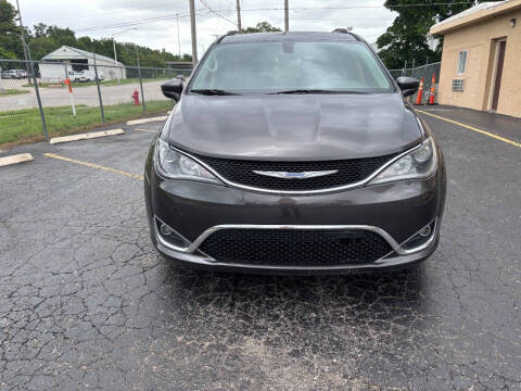 2018 Chrysler Pacifica Touring L