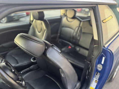 2013 MINI Hardtop Cooper