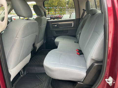 2019 RAM 1500 Classic SLT