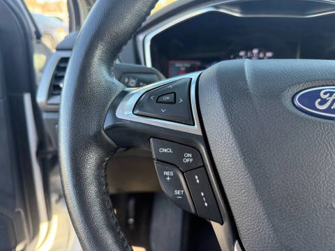 2020 Ford Fusion SEL