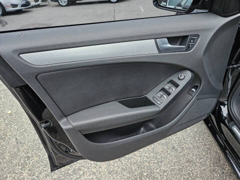 2013 Audi A4 2.0T quattro Premium