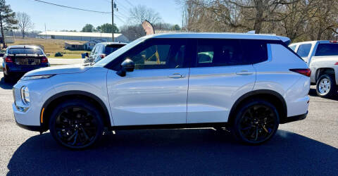 2022 Mitsubishi Outlander Black Edition