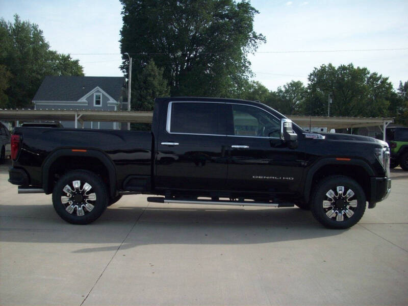 2025 GMC Sierra 2500HD Denali