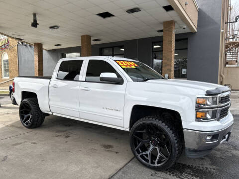 2015 Chevrolet Silverado 1500 for sale at Arandas Auto Sales in Milwaukee WI
