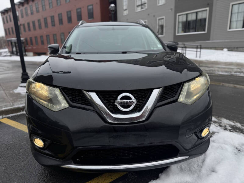 2016 Nissan Rogue SV
