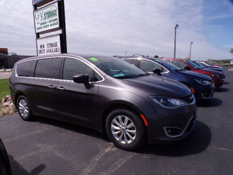 2018 Chrysler Pacifica for sale at G & K Supreme in Canton SD