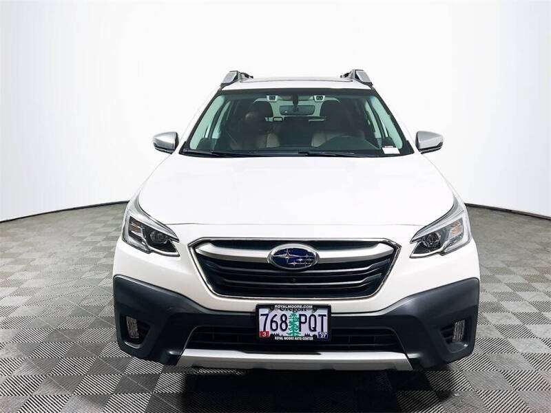 2022 Subaru Outback Touring XT
