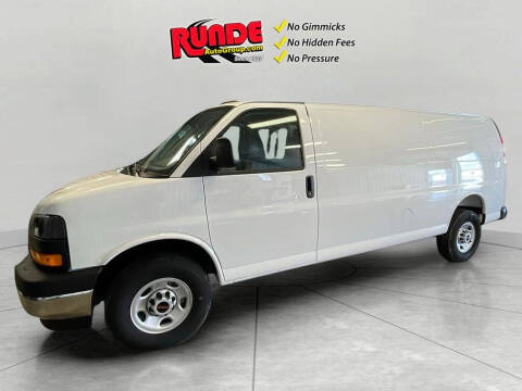 2025 GMC Savana 3500