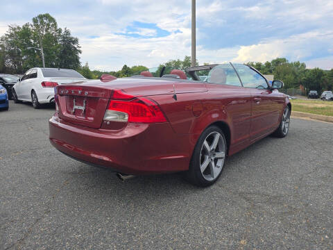 2011 Volvo C70 T5