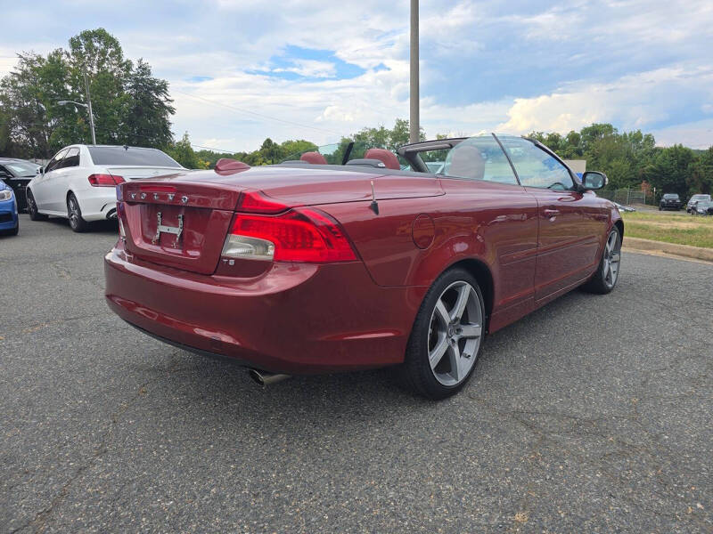 2011 Volvo C70 T5