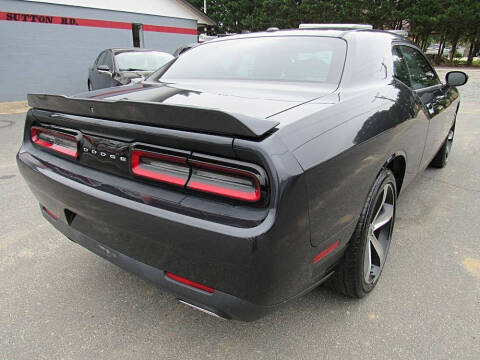 2019 Dodge Challenger SXT