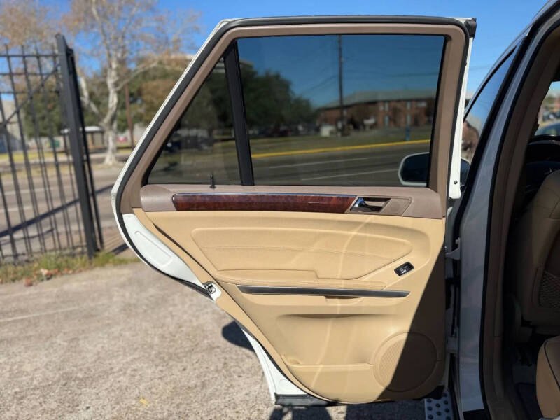 2009 Mercedes-Benz M-Class ML 550