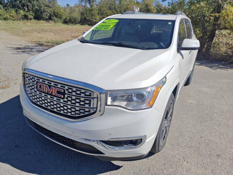 2017 GMC Acadia Denali