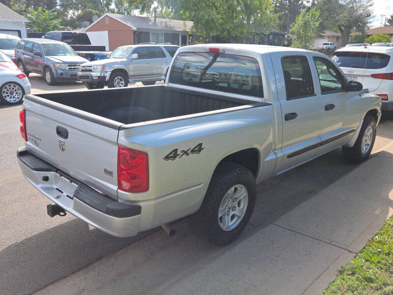 2005 Dodge Dakota SLT