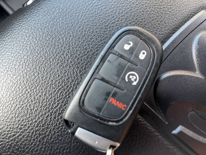 2017 RAM 1500 Laramie