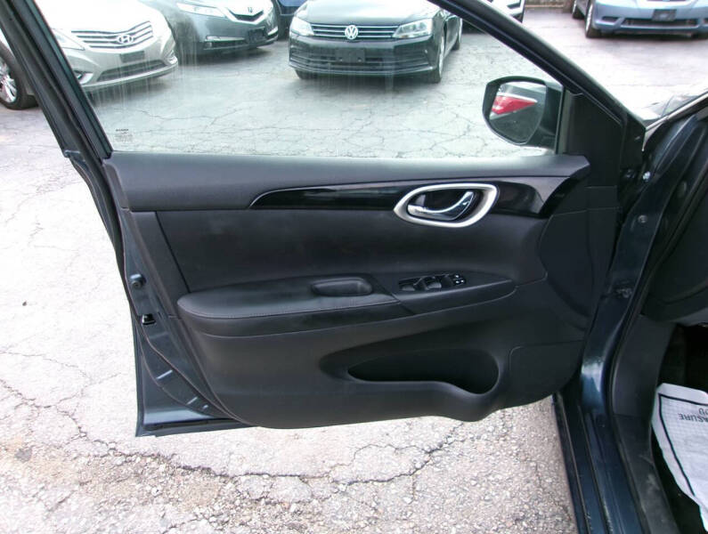 2017 Nissan Sentra SV