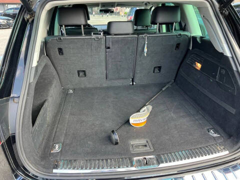 2013 Volkswagen Touareg VR6 Sport