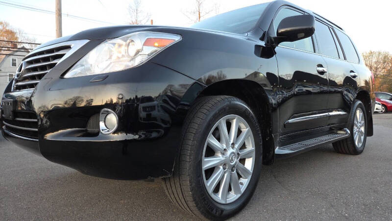 2011 Lexus LX 570