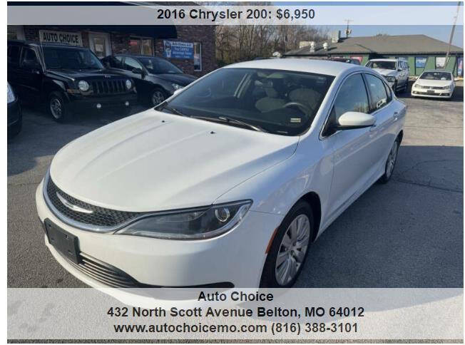 2016 Chrysler 200 LX