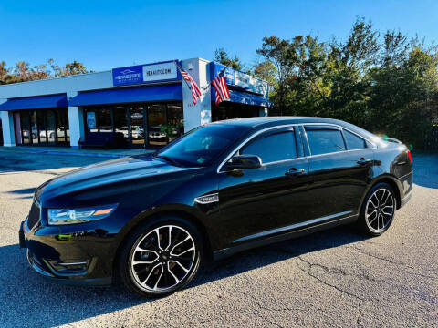 2017 Ford Taurus SHO