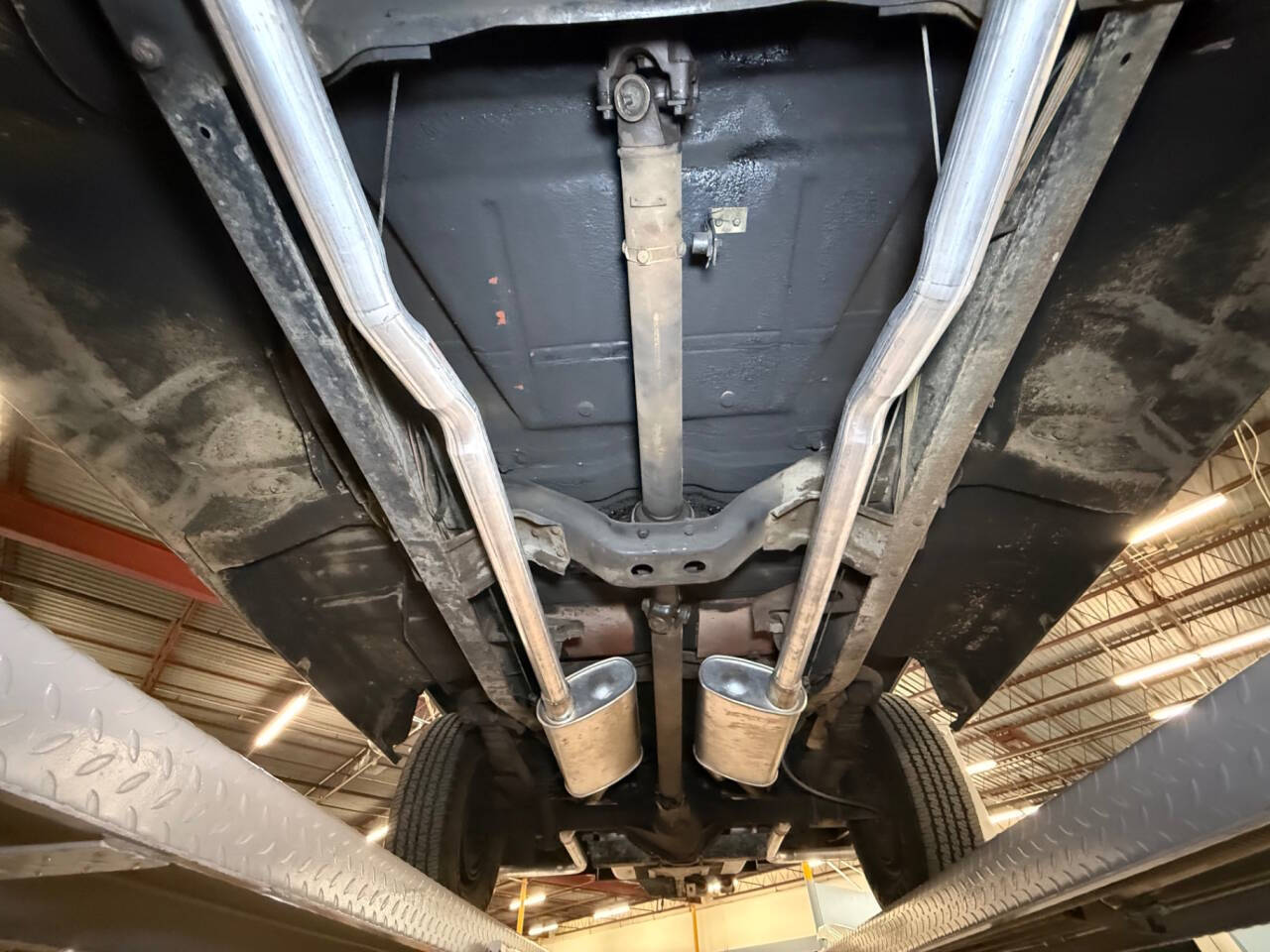 1977 Chevrolet Suburban 54