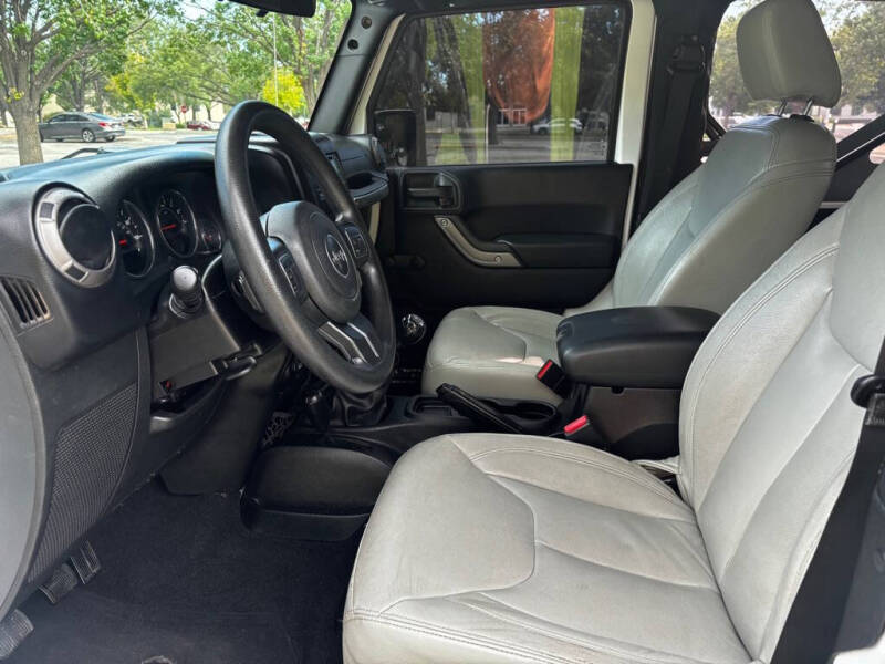 2015 Jeep Wrangler Sport