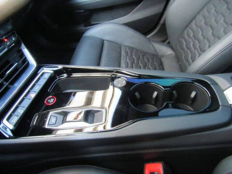 2023 Audi e-tron GT quattro Premium Plus