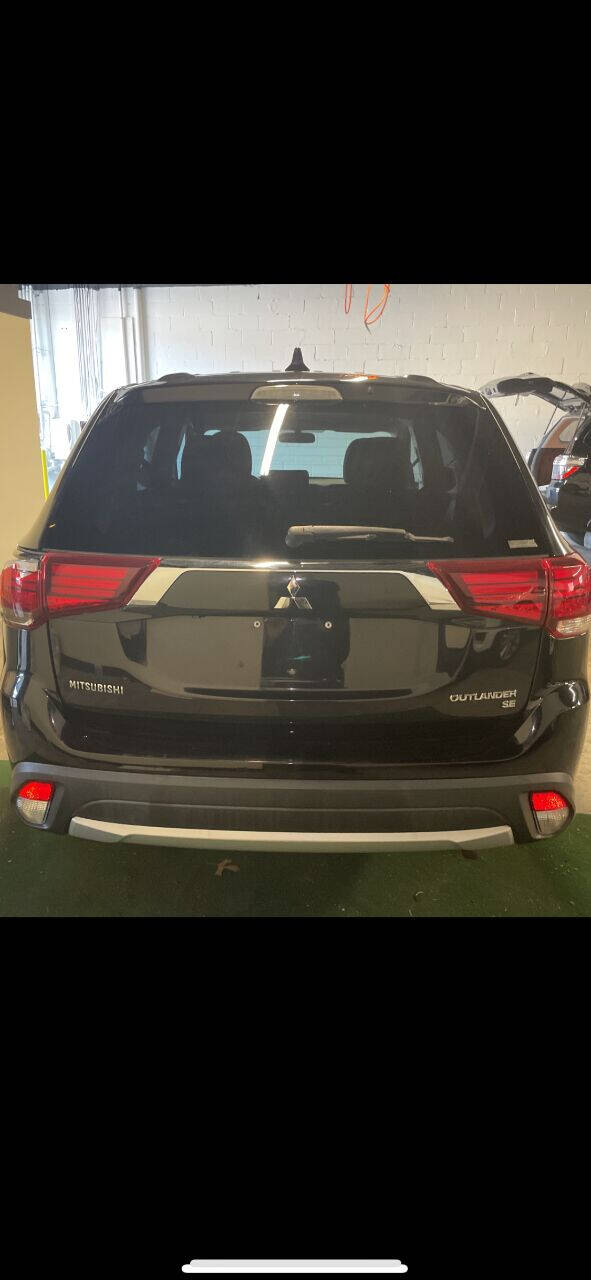 2017 Mitsubishi Outlander for sale at Heavenly Touch Auto Sales Inc in Middletown, NY