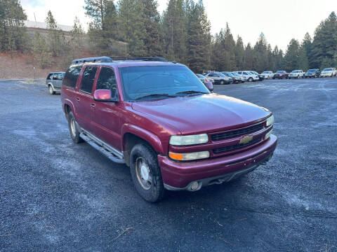 2004 Chevrolet Suburban for sale at CARLSON'S USED CARS in Troy ID