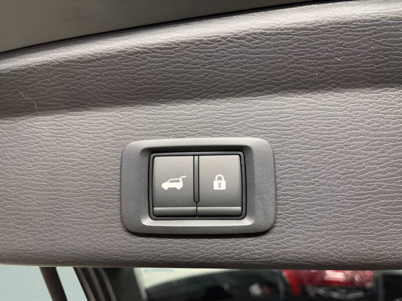 2026 Mitsubishi Outlander PHEV SEL
