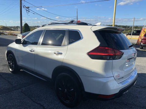 2017 Nissan Rogue SV