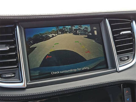 2025 Infiniti QX50 Luxe