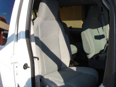 2011 Ford E-Series E-350 SD XLT