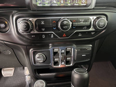 2022 Jeep Gladiator Altitude