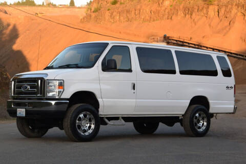 8 passenger van rental haldeman ford