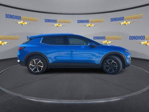 2026 Chevrolet Equinox EV LT 2