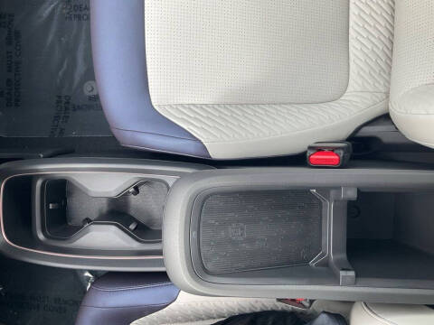 2026 Nissan LEAF Platinum+