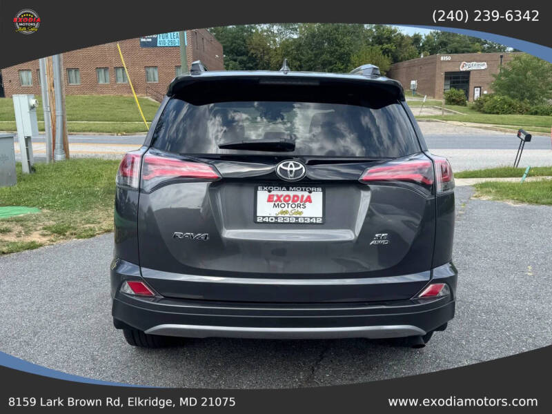2017 Toyota RAV4 SE