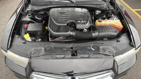 2013 Dodge Charger SE